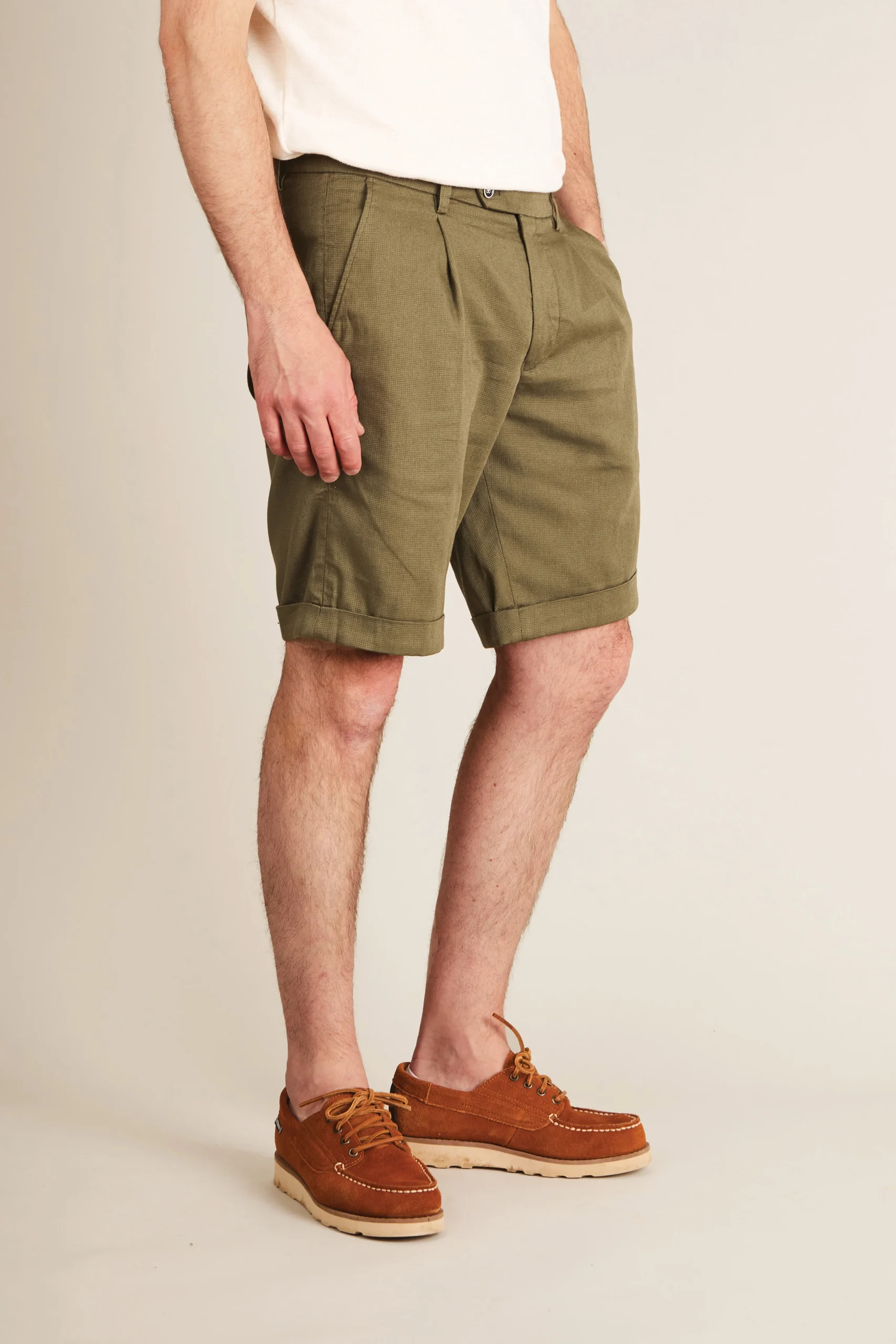 Bermuda texturé kaki foncé – Image 6